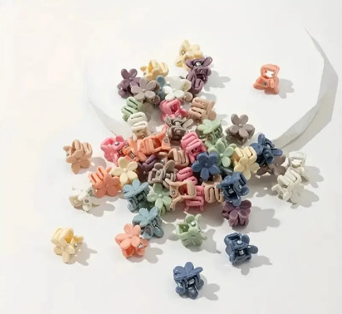 100 PCS Mini Flower Hair Claw Clips For Kids Assorted Colors Cute Plastic Hair Accessories Gentle Grip Non Slip Comfortable