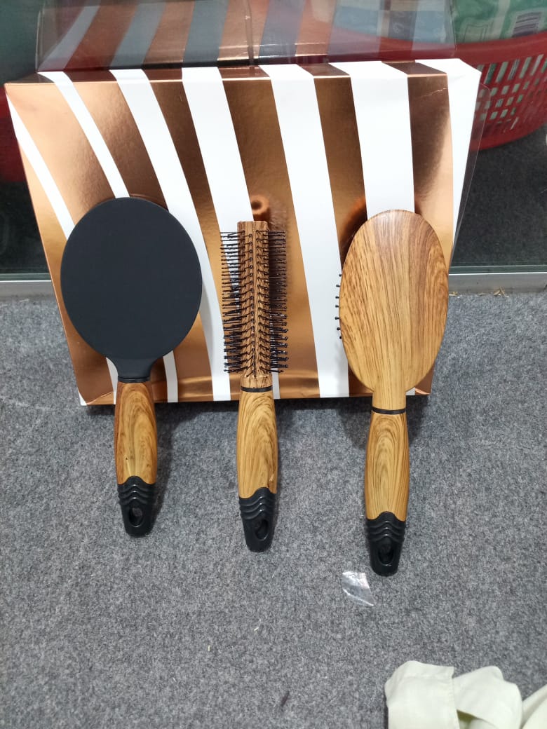 3‑Piece Hairbrush & Mirror Set | Elegant Wood Finish | Grooming & Styling Essentials